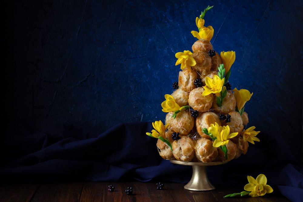 Croquembouche Recipe - Photo by © Reka Csulak