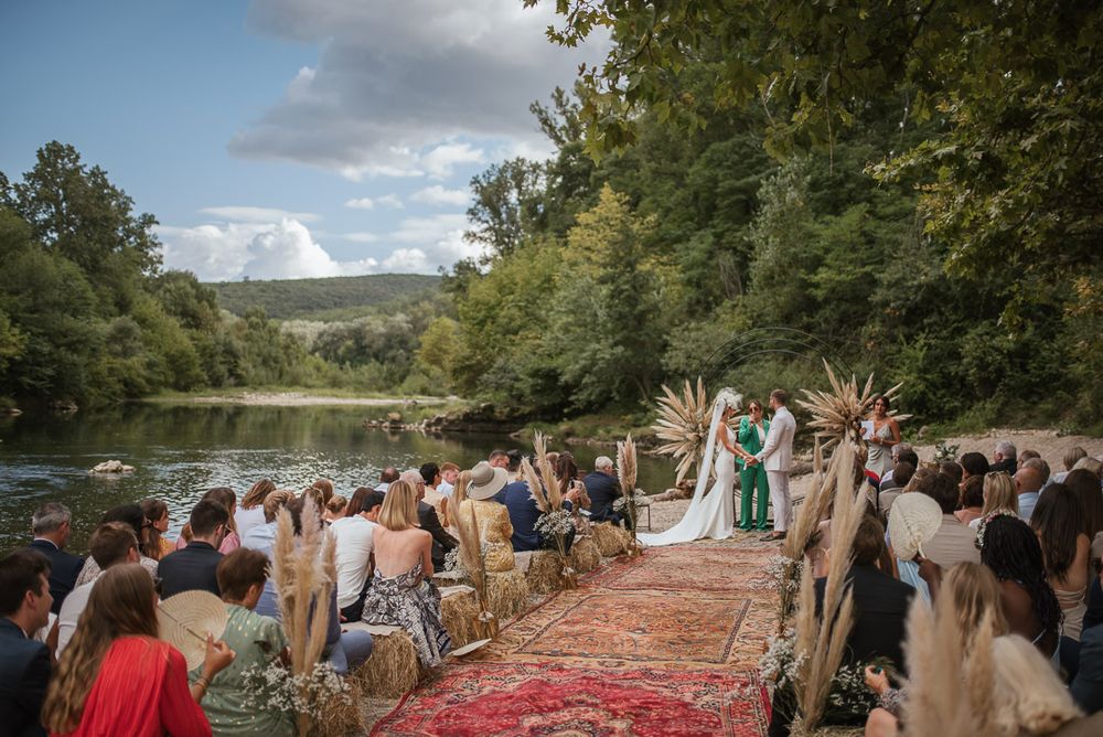 Une cérémonie au bord de la Rivière Photographie & Moi