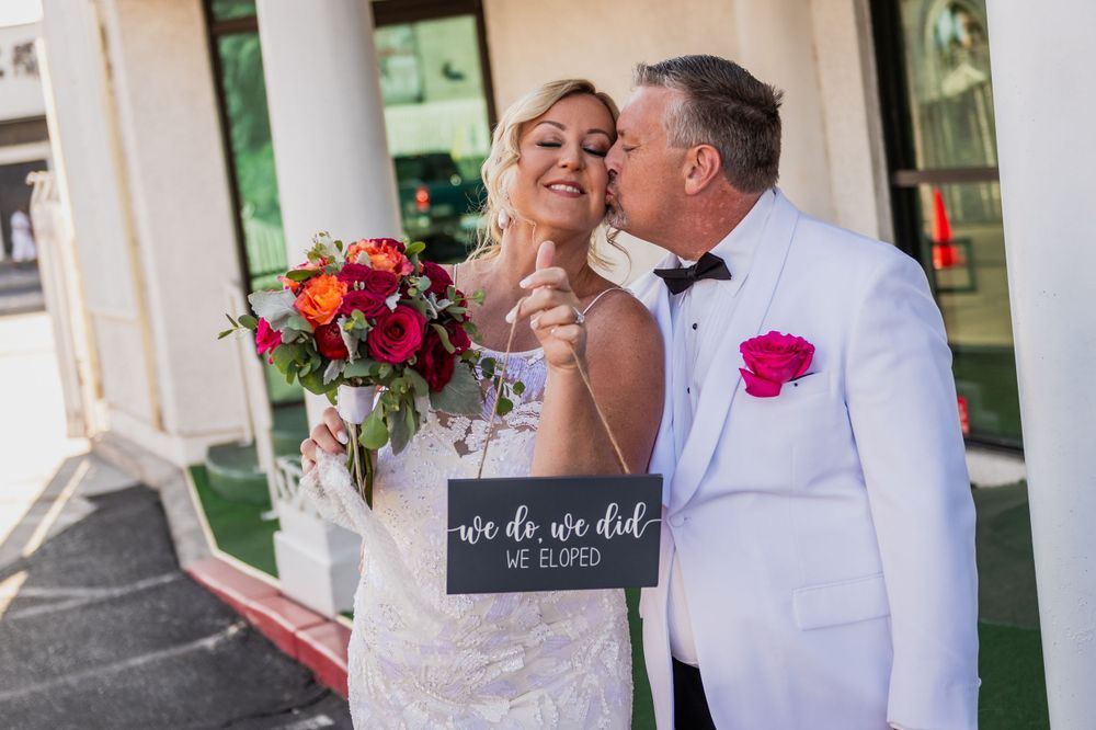 Caroline & Doyle's Wedding Day Last Minute Photography by Chris