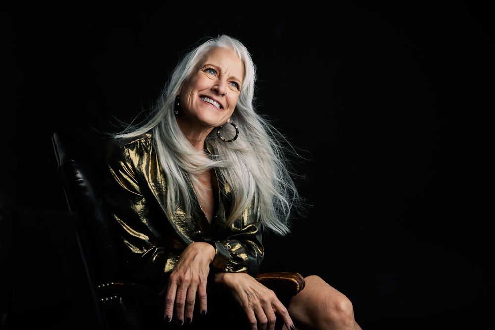 FEATURED SESSION | ANGIE | 40 OVER 40 - STACY IDEUS PORTRAIT
