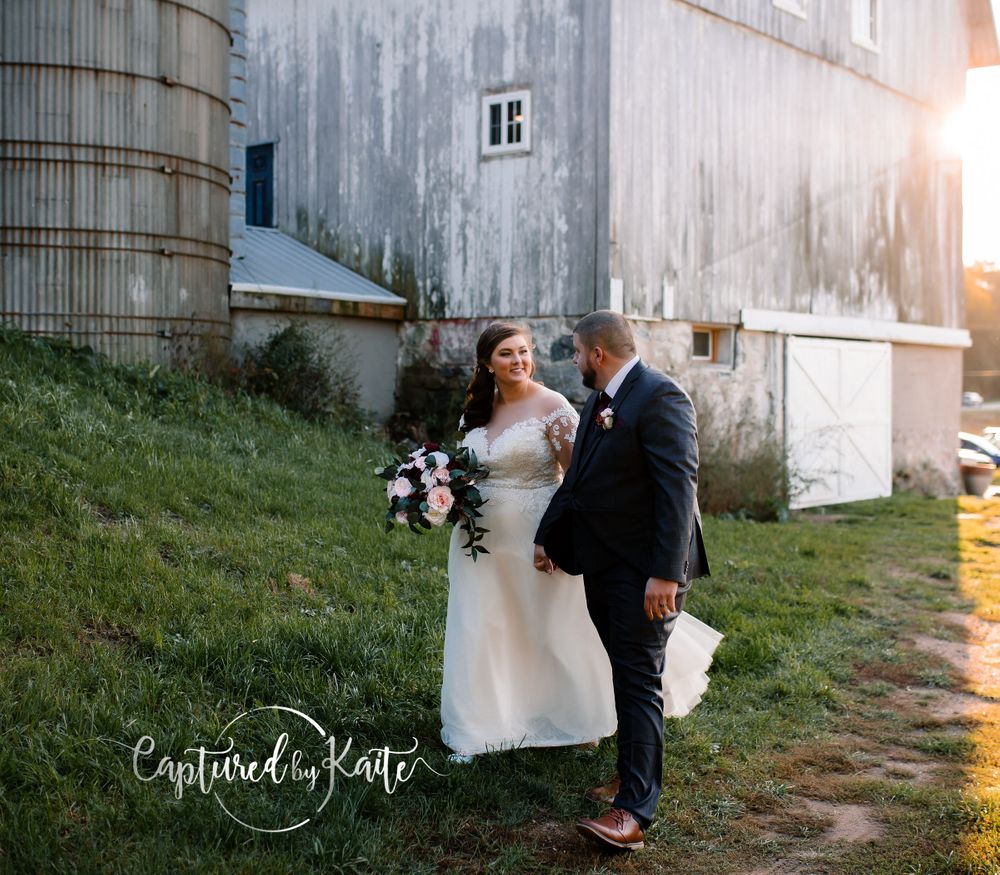 Irish Hills Wedding Barn The McNamee's Captured by Kaite