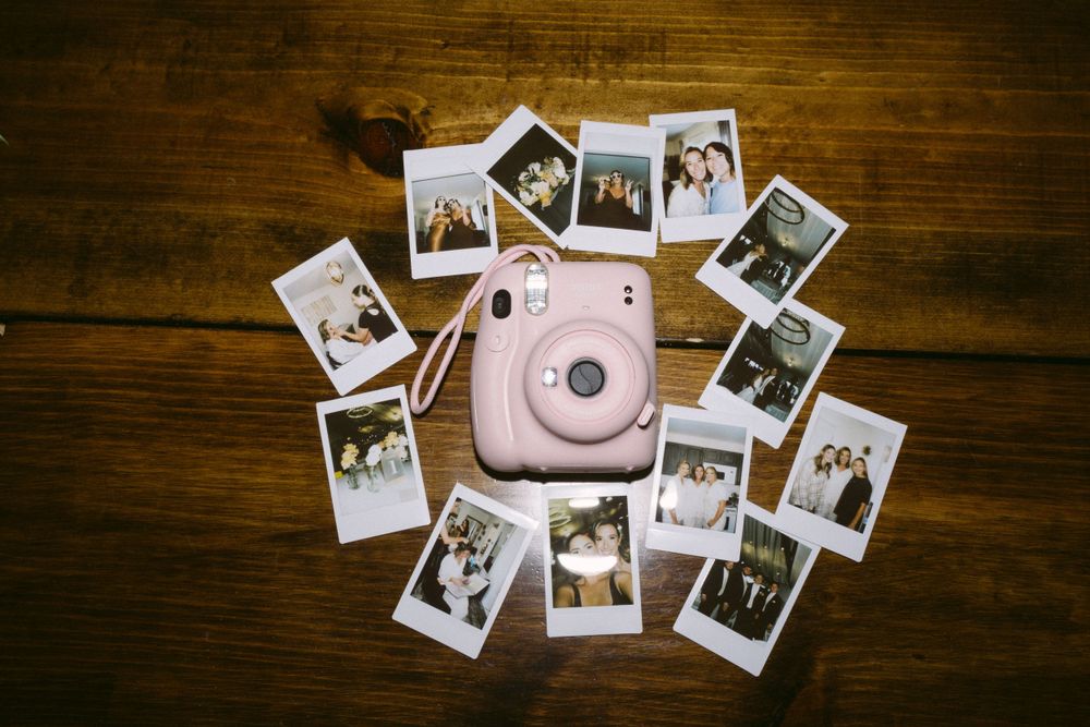 What to Put in Your Wedding Day Bag Abigail Derrick Photography