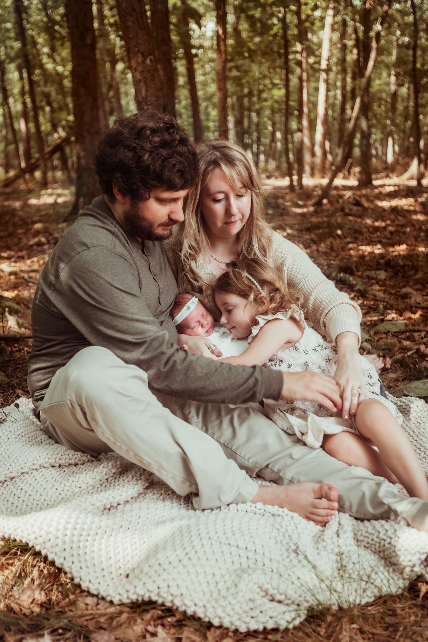 South Jersey Photographer, family newborn photo session in marlton nj, medford nj, evesham nj, cherry hill nj.