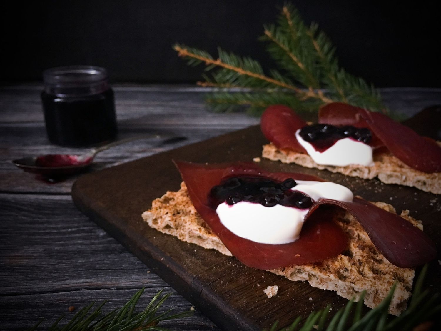 Venison Prosciutto Sandwich Recipe - Photo by © Reka Csulak