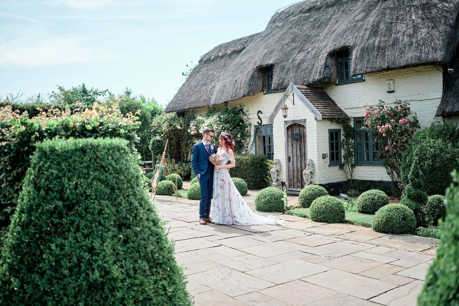 Marleybrook House wedding couple outside
