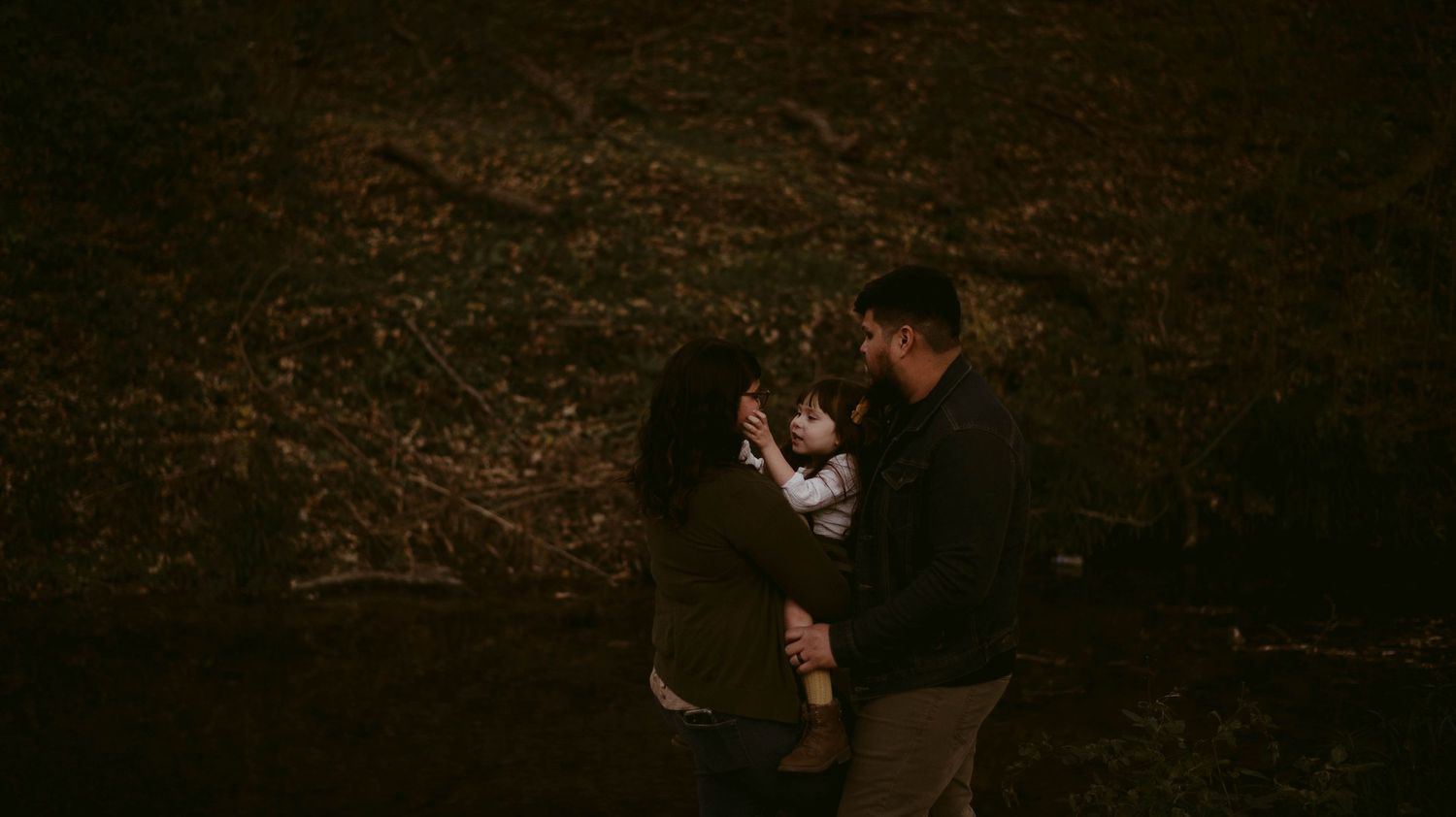 Katy Montoya Photography - Kenedy, Texas Photographer - Seguin, Texas Family Session in Fall