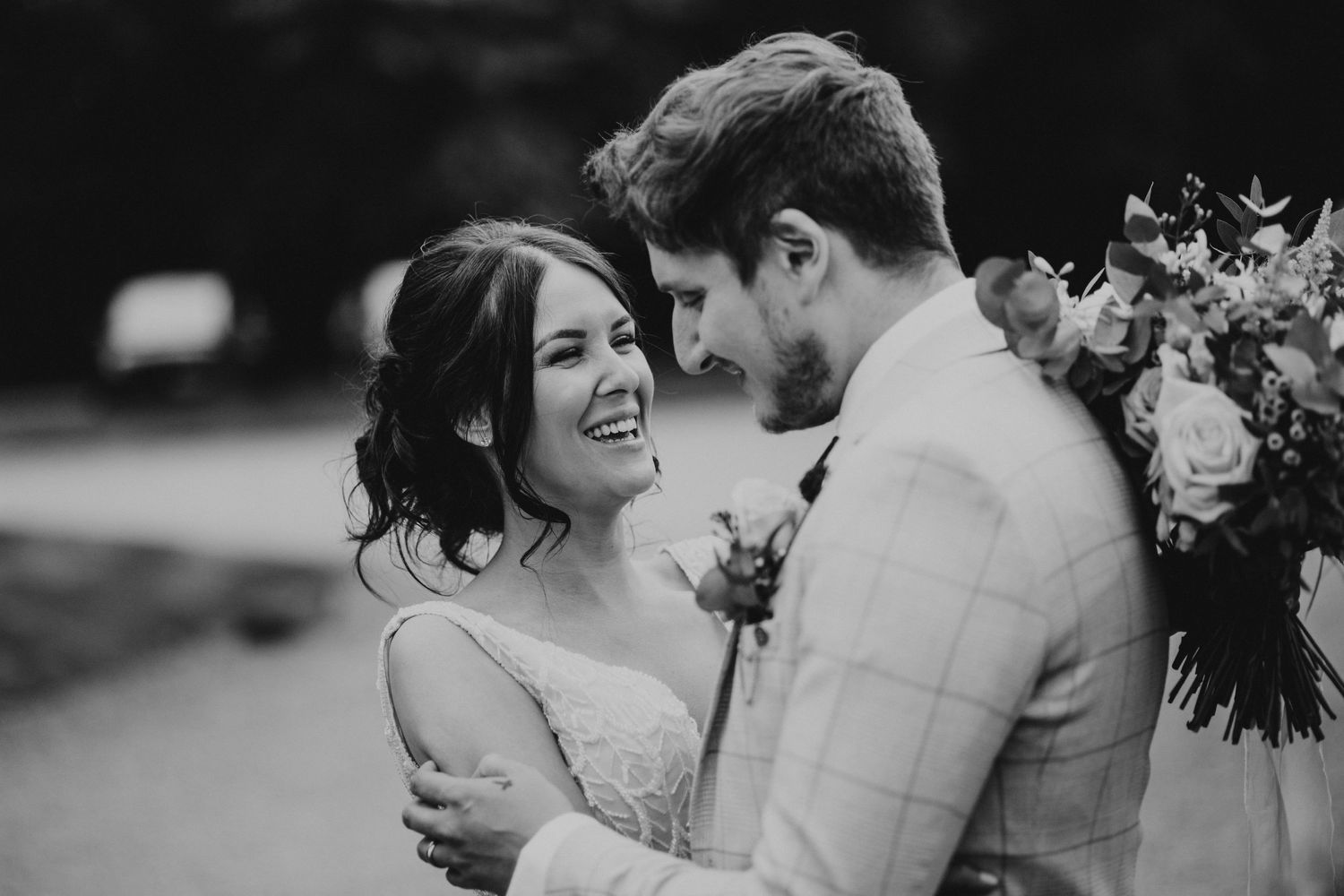 summer wedding at shustoke barn , couple portraits