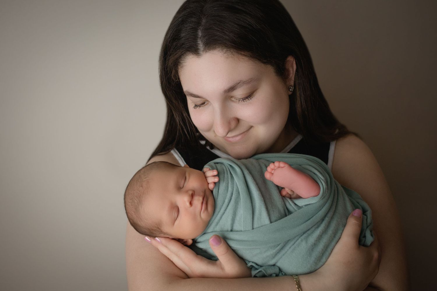 Mother's Day 2021. Smile On Photography. Milton Photographer - Motherhood, Newborn. Newborn Photography