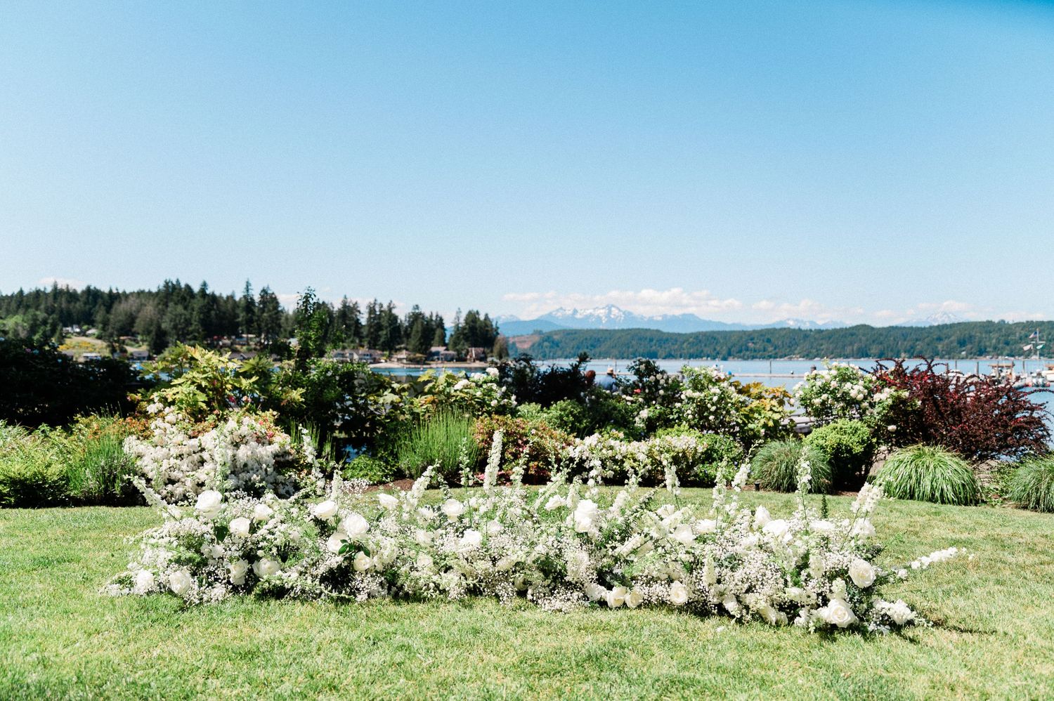 Alderbrook Resort and Spa wedding ceremony space. Photo by Pine + Vow