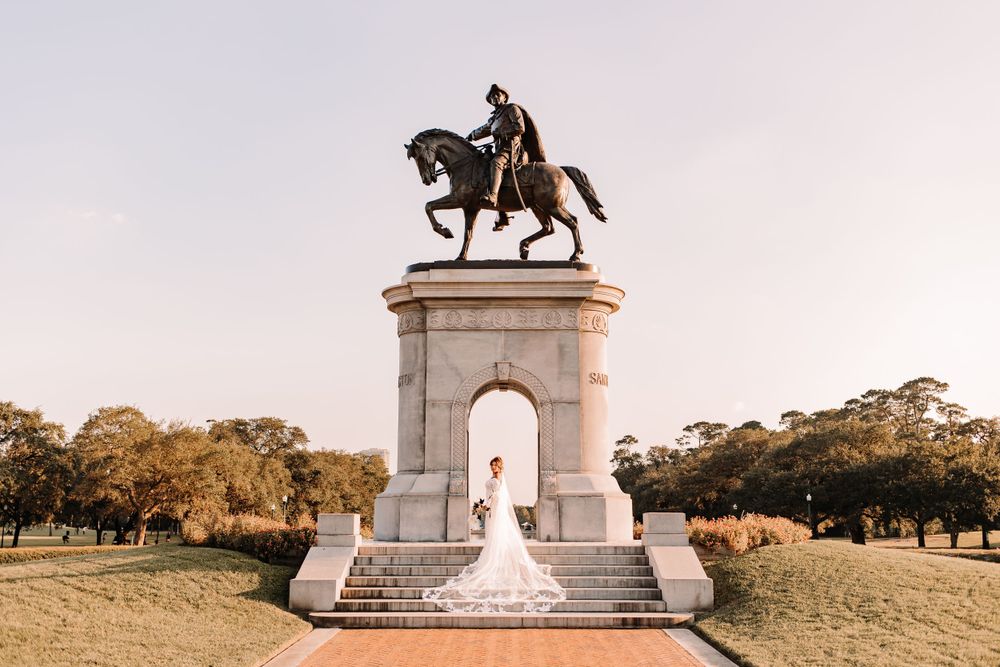 High-Quality How Much Does It Cost To Get Married In Texas Background in 4K High-Quality How Much Does It Cost To Get Married In Texas Background in 4K