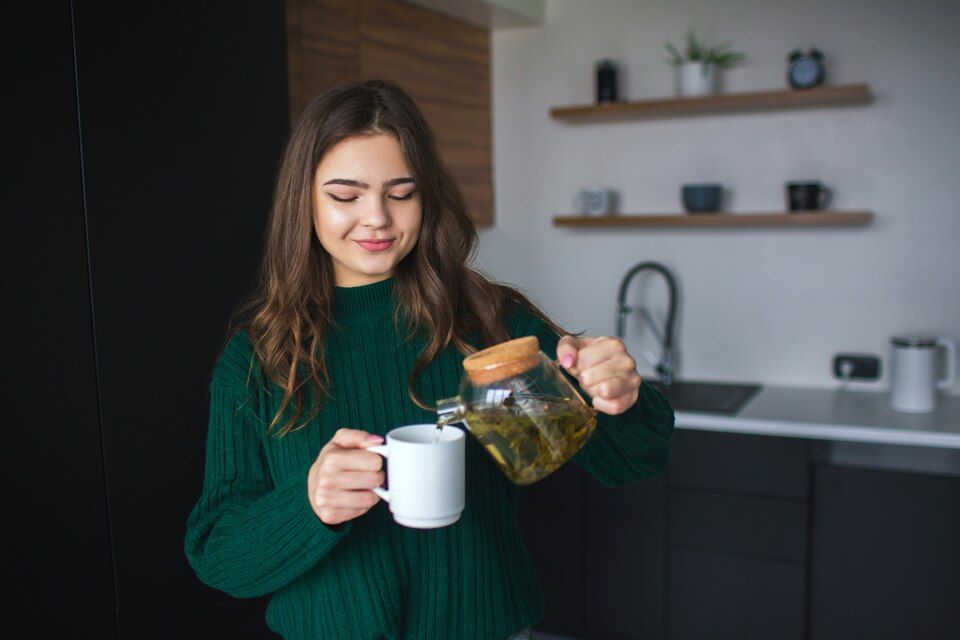 Why Tea Is the Healthiest Drink After Wate