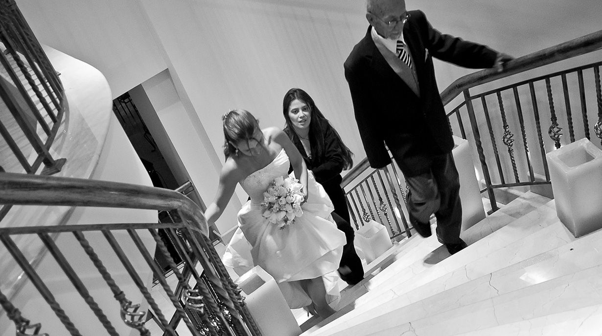 A fotografa de casamentos Fernanda Marques escreveu um artigo falando sobre de quem é o álbum de casamento