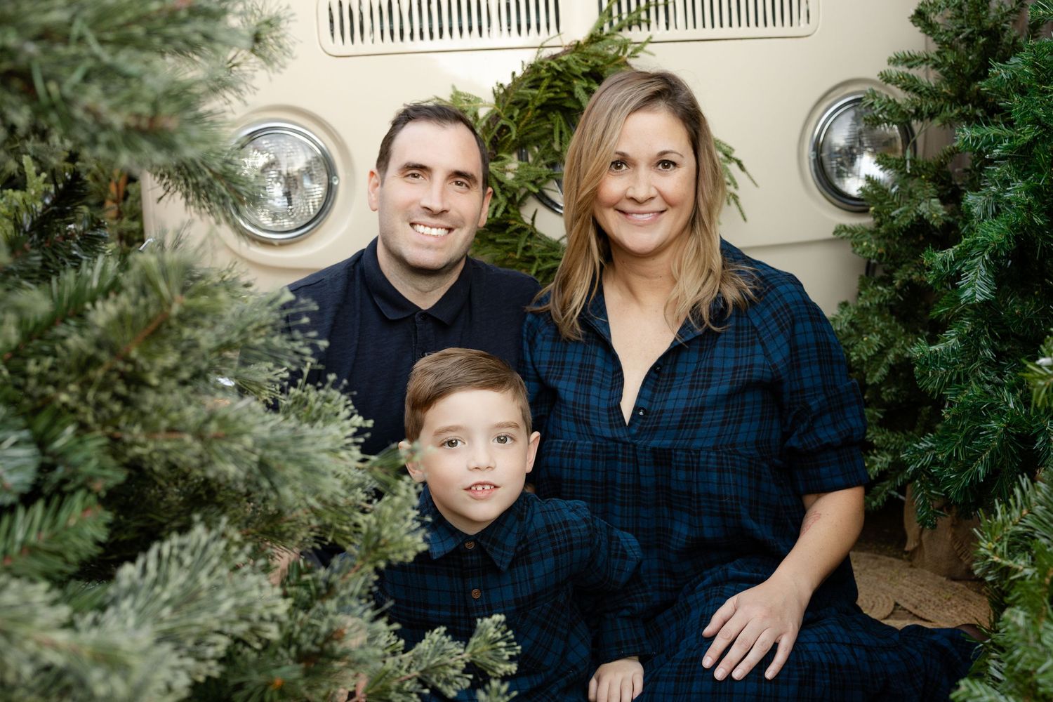 San Diego photographer captures family portraits for Christmas cards