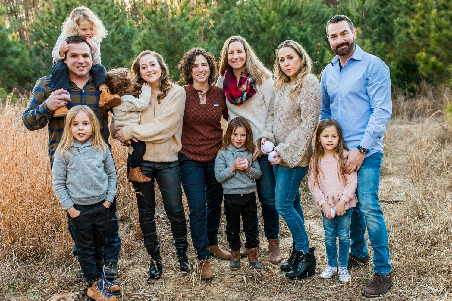 extended family photoshoot