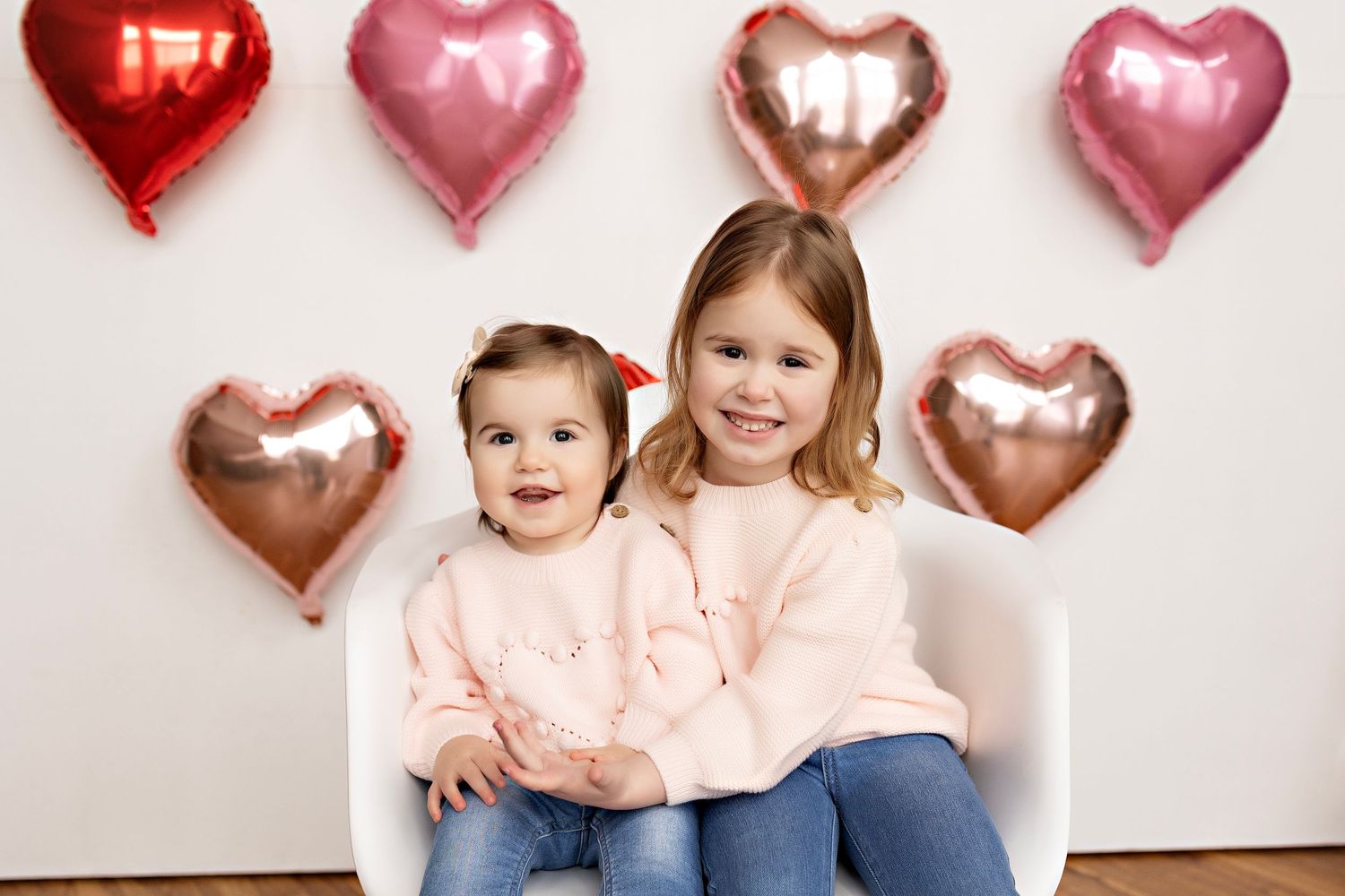 Valentines mini sessions Watertown WI family photographer Kendall Kuss Photography