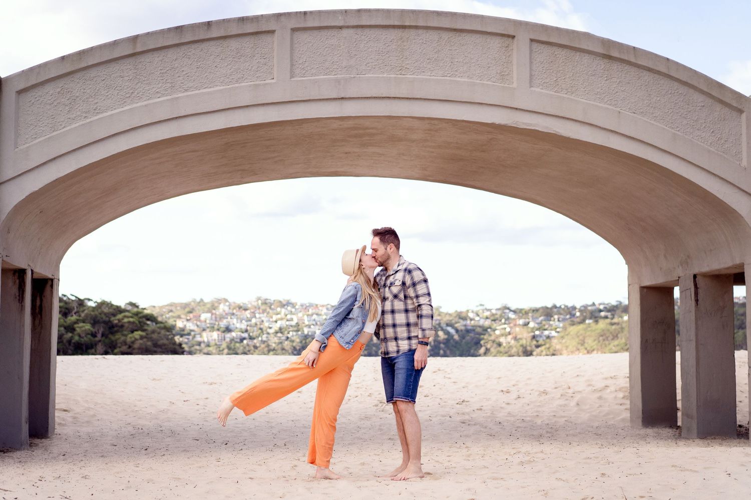 Rocky Point Island bridge Mosman couples photoshoot