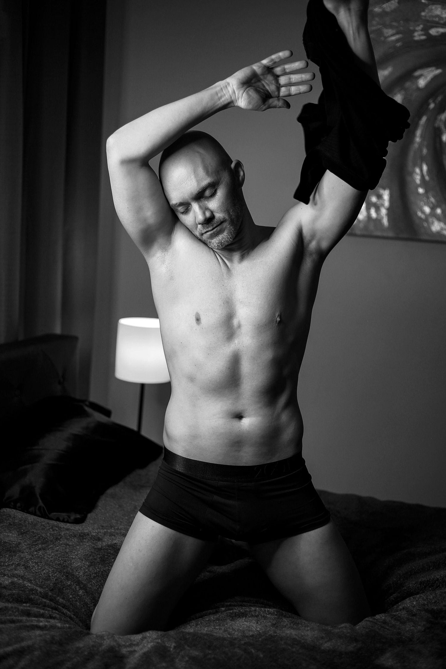 Blog post why male boudoir is not pornography