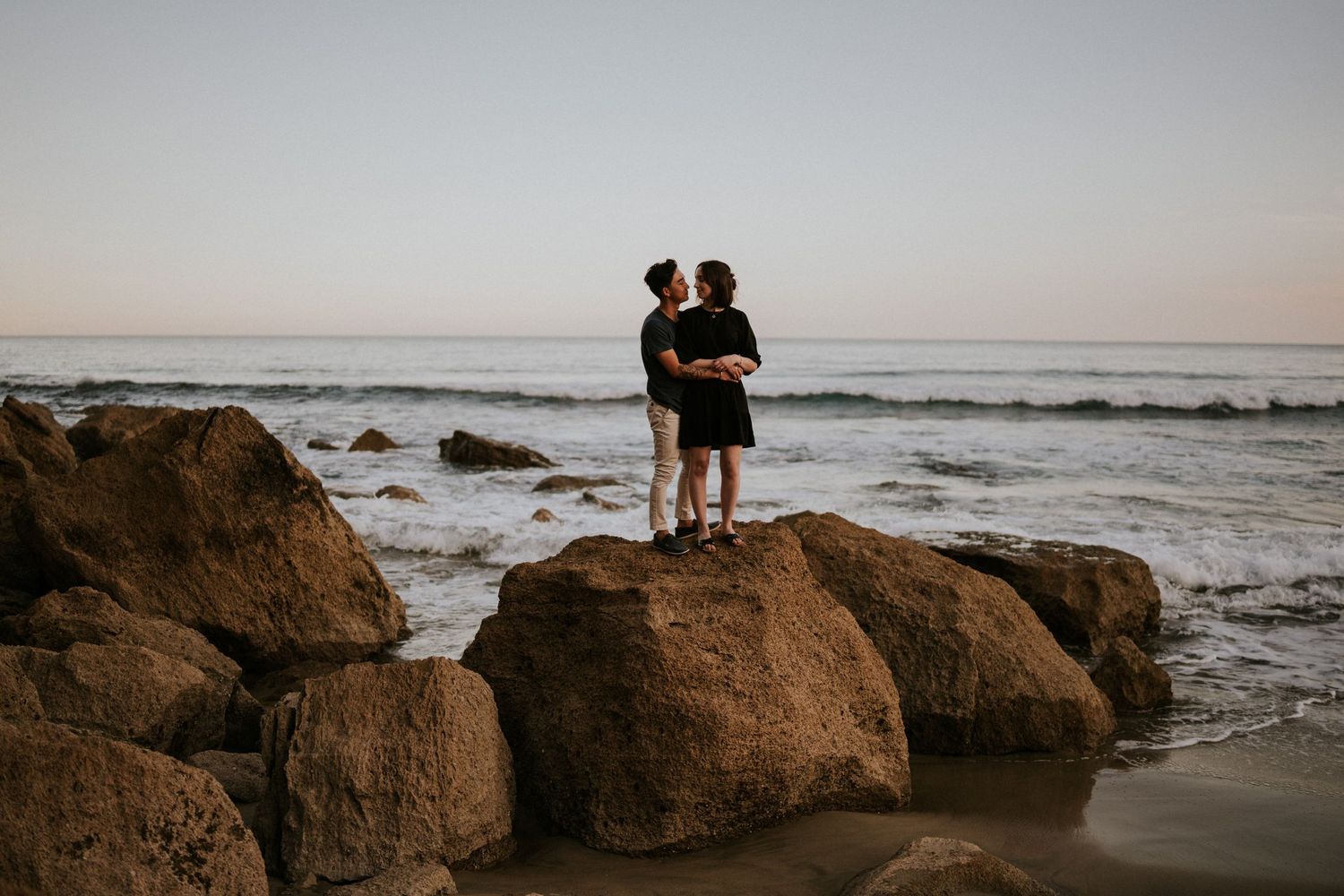 Engagement Session, Napier Photographer, Hawkes Bay Photographer, Couple Session, Waipatiki Beach, Sunset
