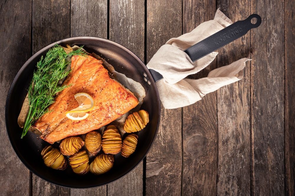 Oven-Baked Salmon Recipe - Photo by © Reka Csulak