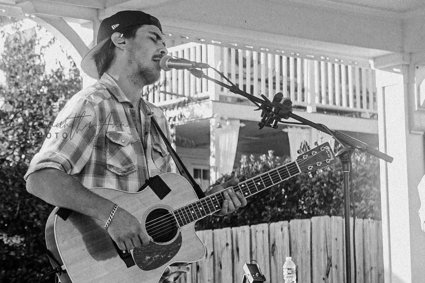 THOMAS ROAD BAND FROM MYRTLE BEACH PLAYS SWANSBORO, NC SEASIDE ARTS COUNCIL SWANFEST MUSIC. PHOTOGRAPHER SAMANTHA ANN