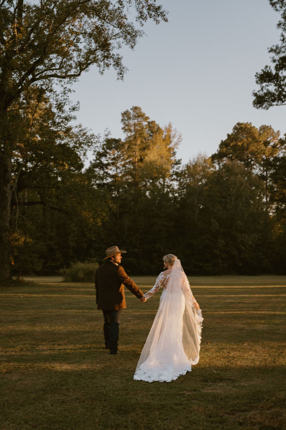 Jaci + Levi's June Wedding - Kacie Reede Photography