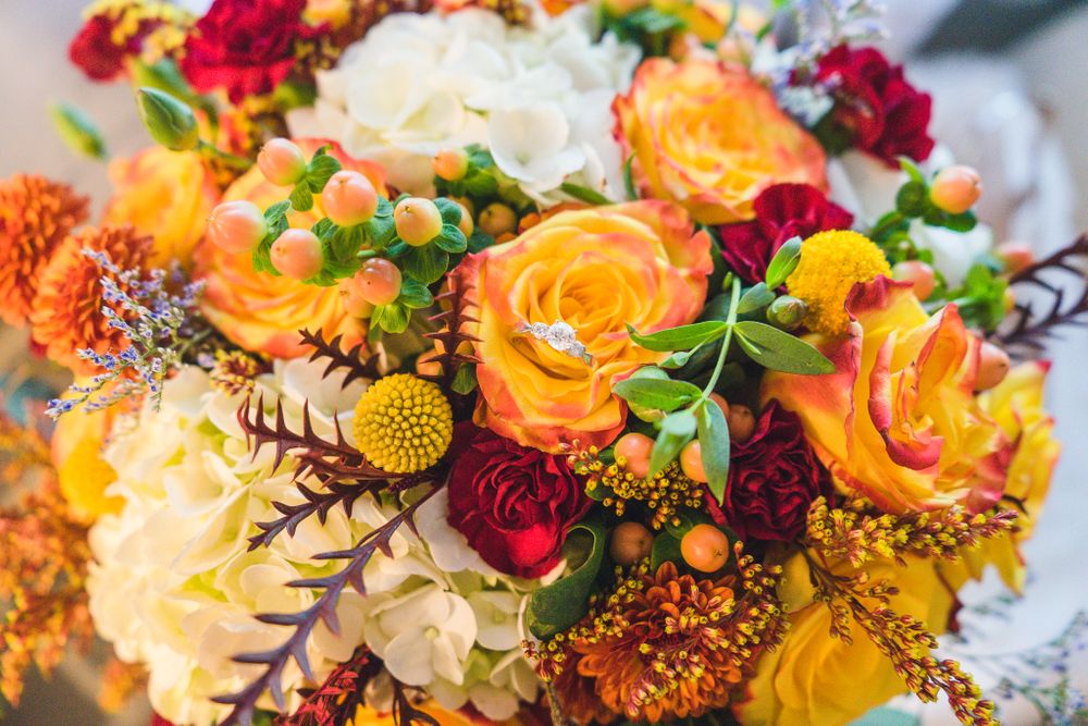 Real flowers vs Artificial flowers for you wedding? Mandy Kline Photography St Louis Wedding