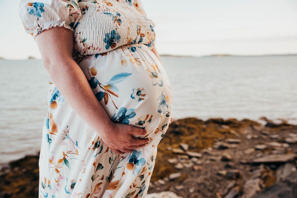 Craving Ice Cream and Pickles? Here's What It Could Mean! Maine Birth