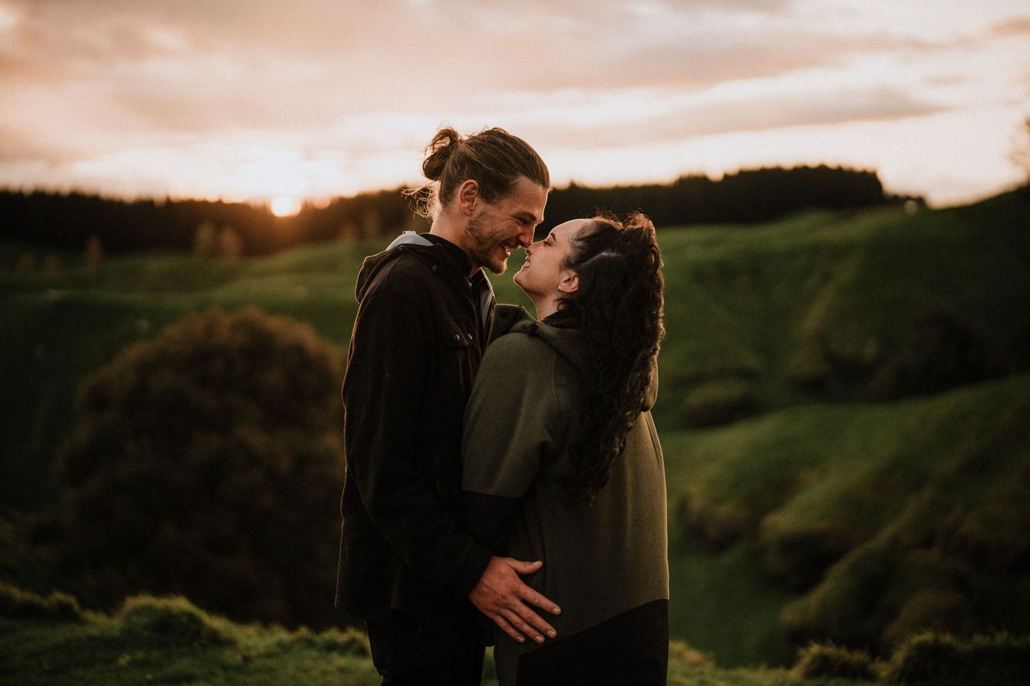 Hawkes Bay Photographer, Photographers Hawkes Bay, Couple Session, Engagement Session, Farm, Sunset