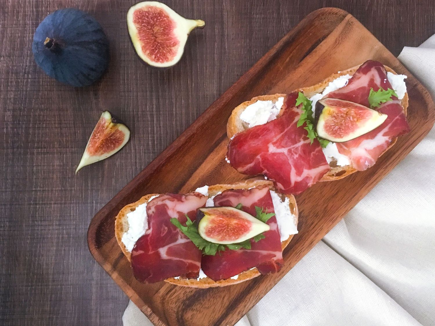 Italian Sandwich Recipe - Photo by © Reka Csulak