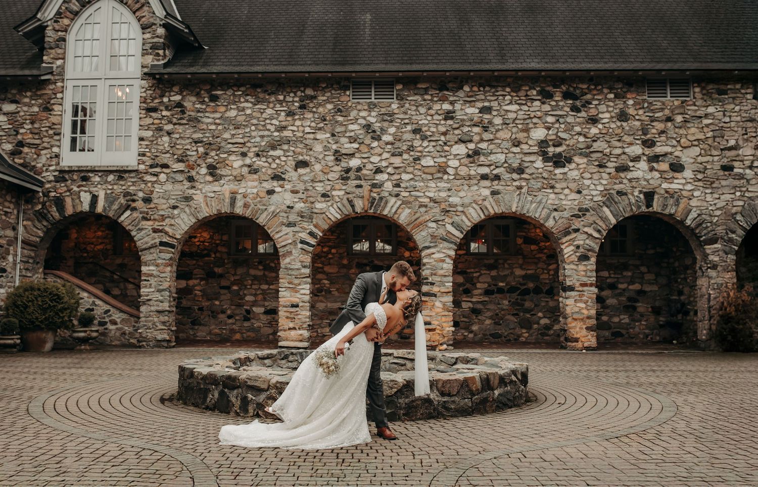 Michigan Wedding Photographer | Creative Art By Bree LLC / Castle Farms