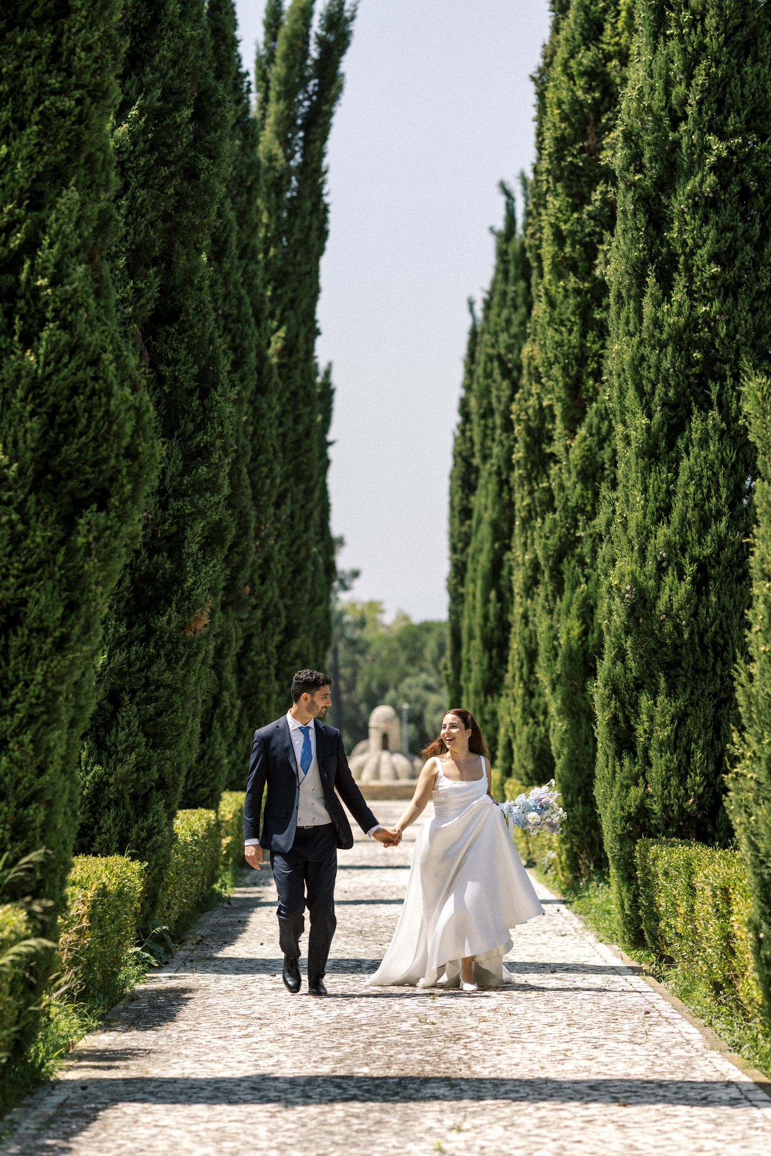 Editorial-style Portugal wedding portraits of a bride and groom at Palácio da Bacalhôa near Lisbon.