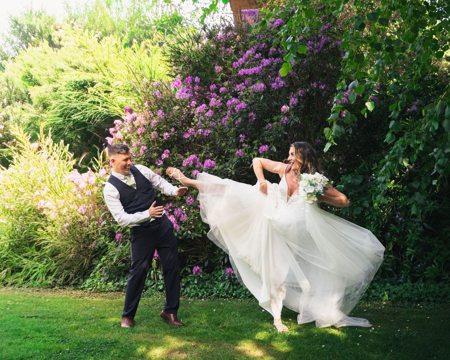 Wedding photos dont have to be boring, why not use you karate kick you husband. Wedding photo. Shropshire wedding. Westmidlands wedding.