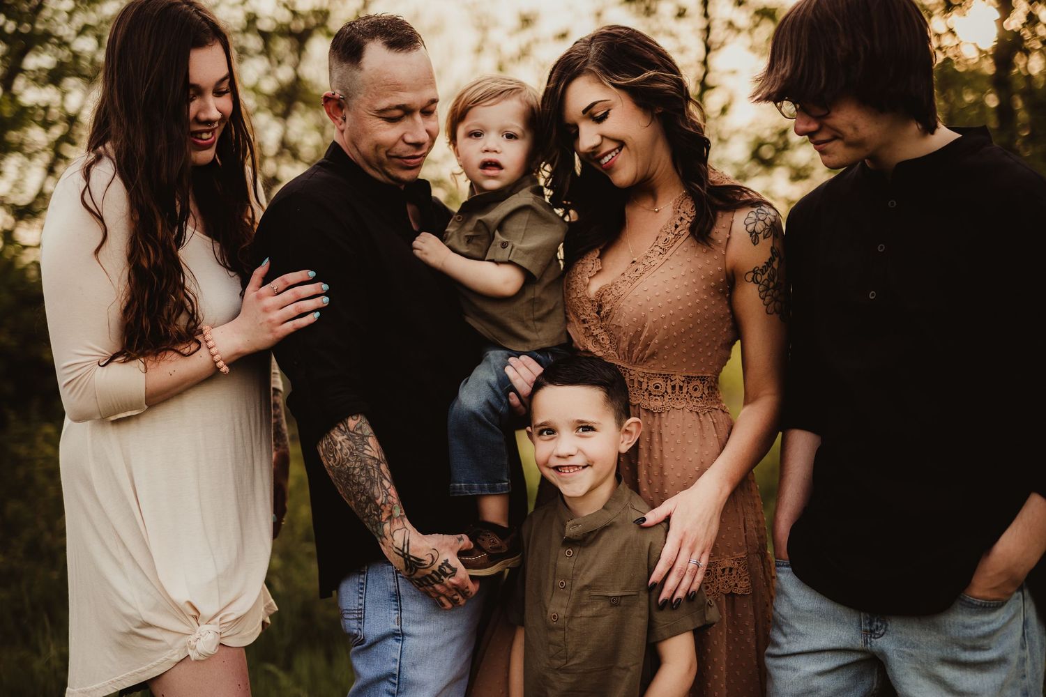 See highlights of family photos taken by Lacey Andreae Photography, a Kansas newborn and maternity photographer.