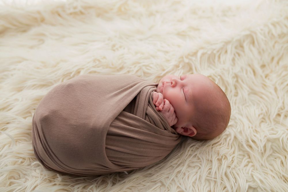Why Newborn Photographers Love to Wrap! Little Wonderland Photography