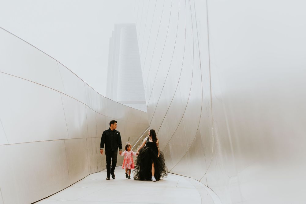 Walt Disney Concert Hall Holiday Photoshoot - Lyks! Creatives