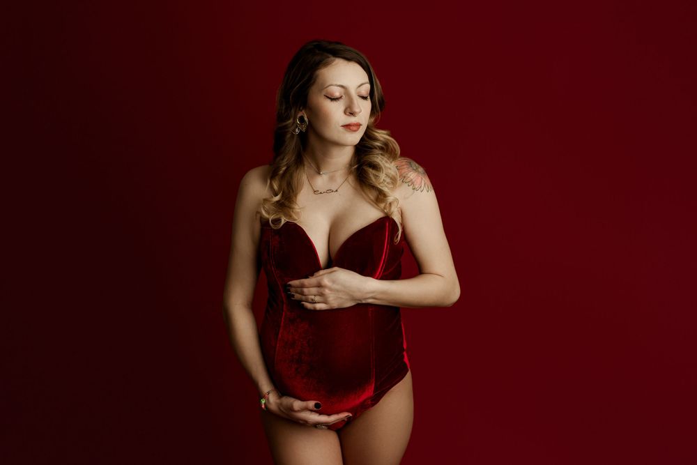 Wichita Studio Maternity Photoshoot