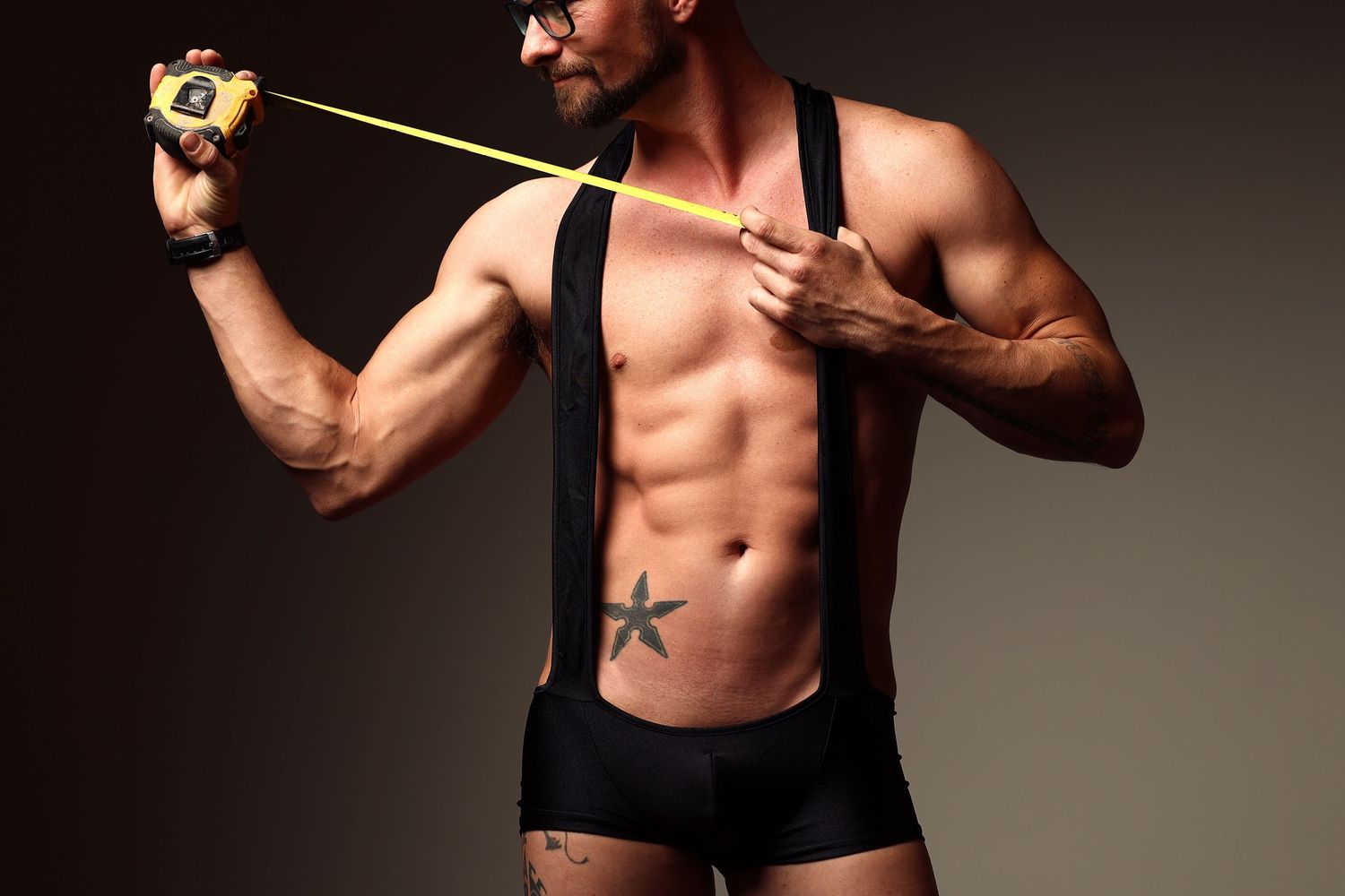 Can straight men participate in a male boudoir photo session draper utah