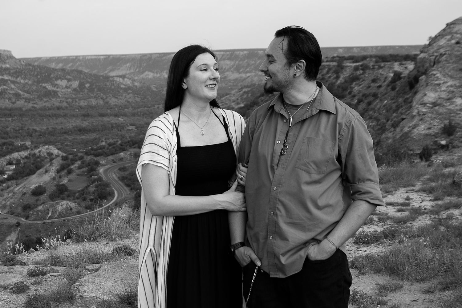 A couple during a family photo session at Palo Duro Canyon State Park in Canyon, Texas