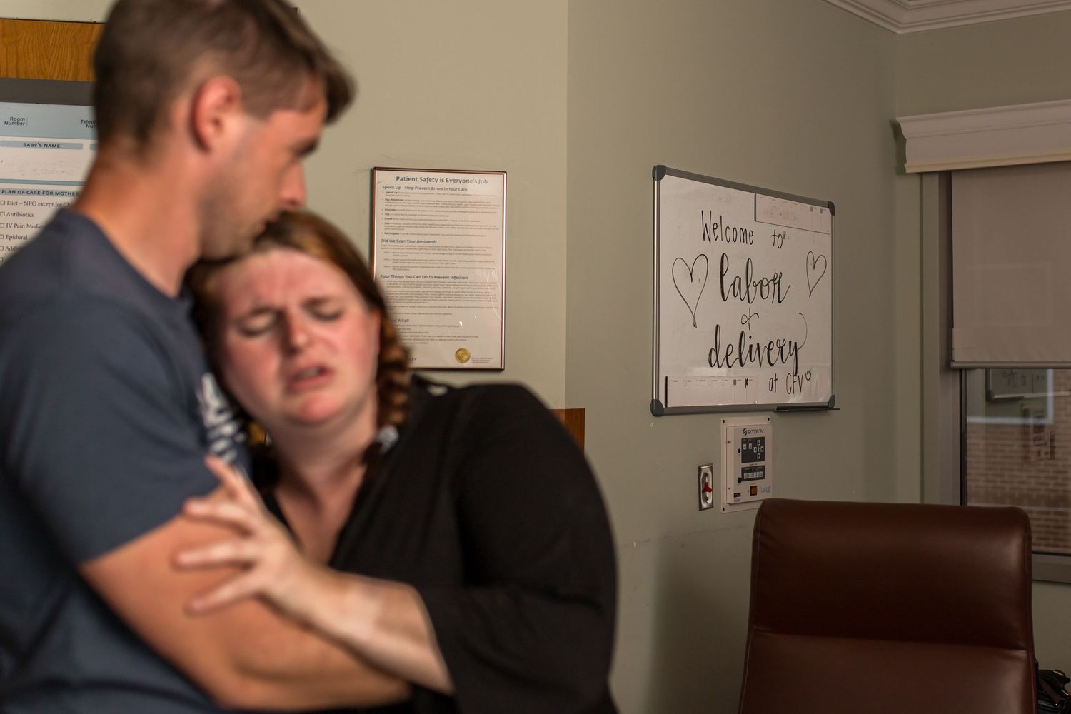 5 (Yes, FIVE) Stages of Pregnancy From a Northern Virginia Maternity, Birth, and Newborn Photographer