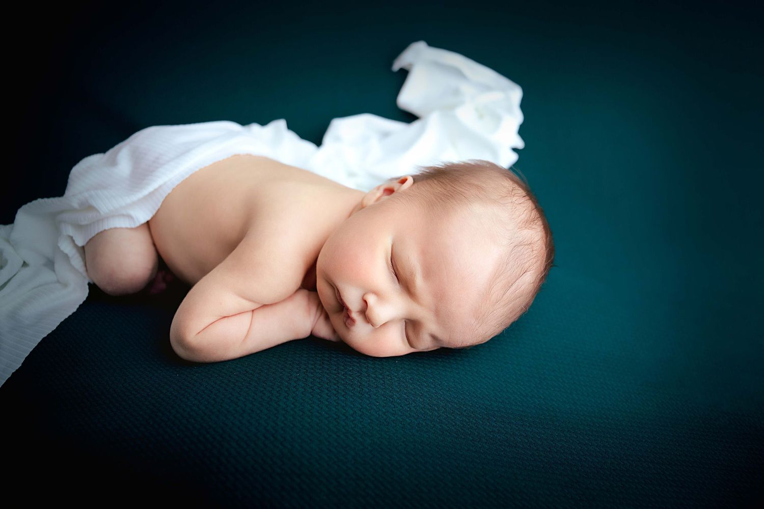Philadelphia newborn photographer