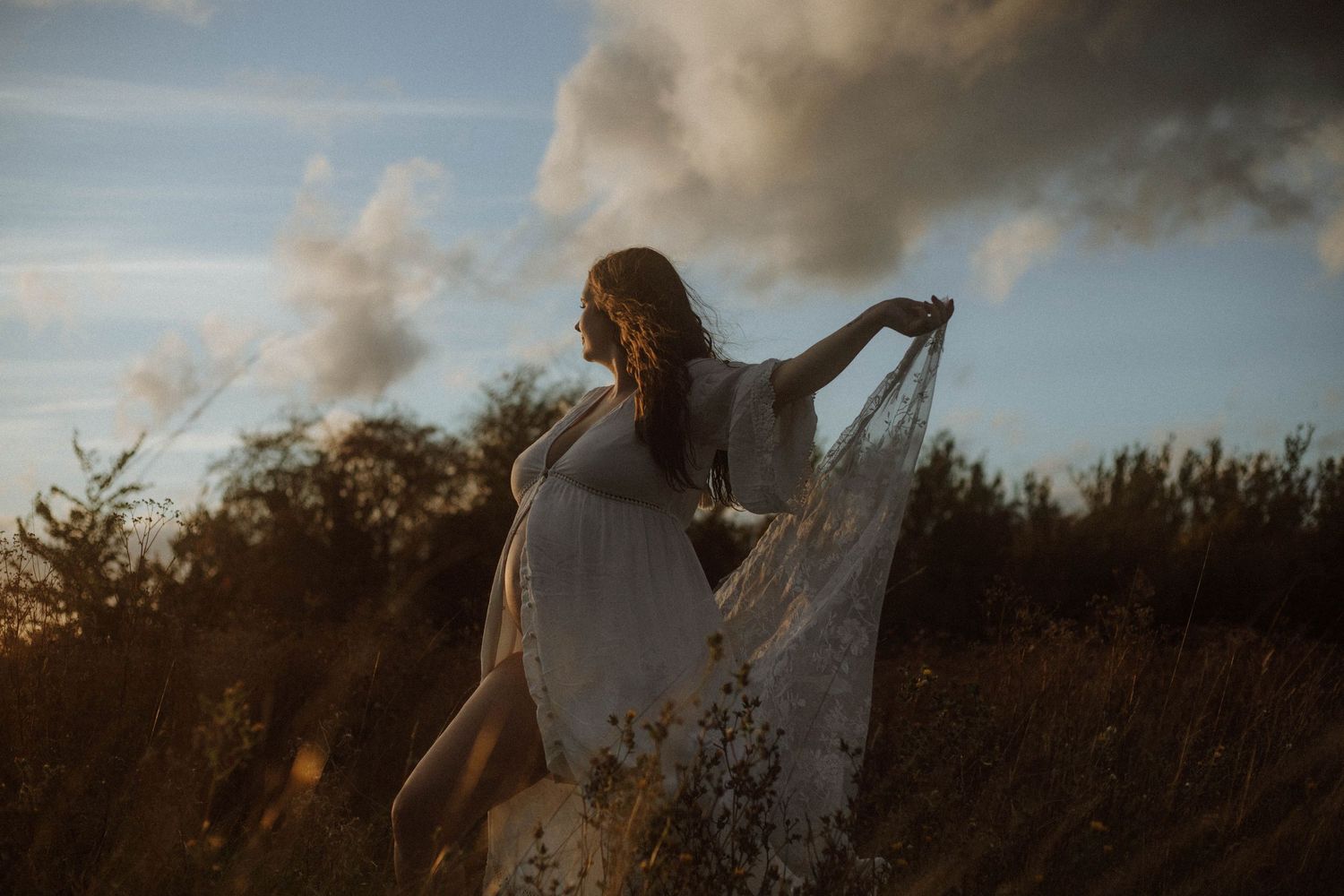 Sunset Maternity Photography in Clare, Sudbury, Suffolk