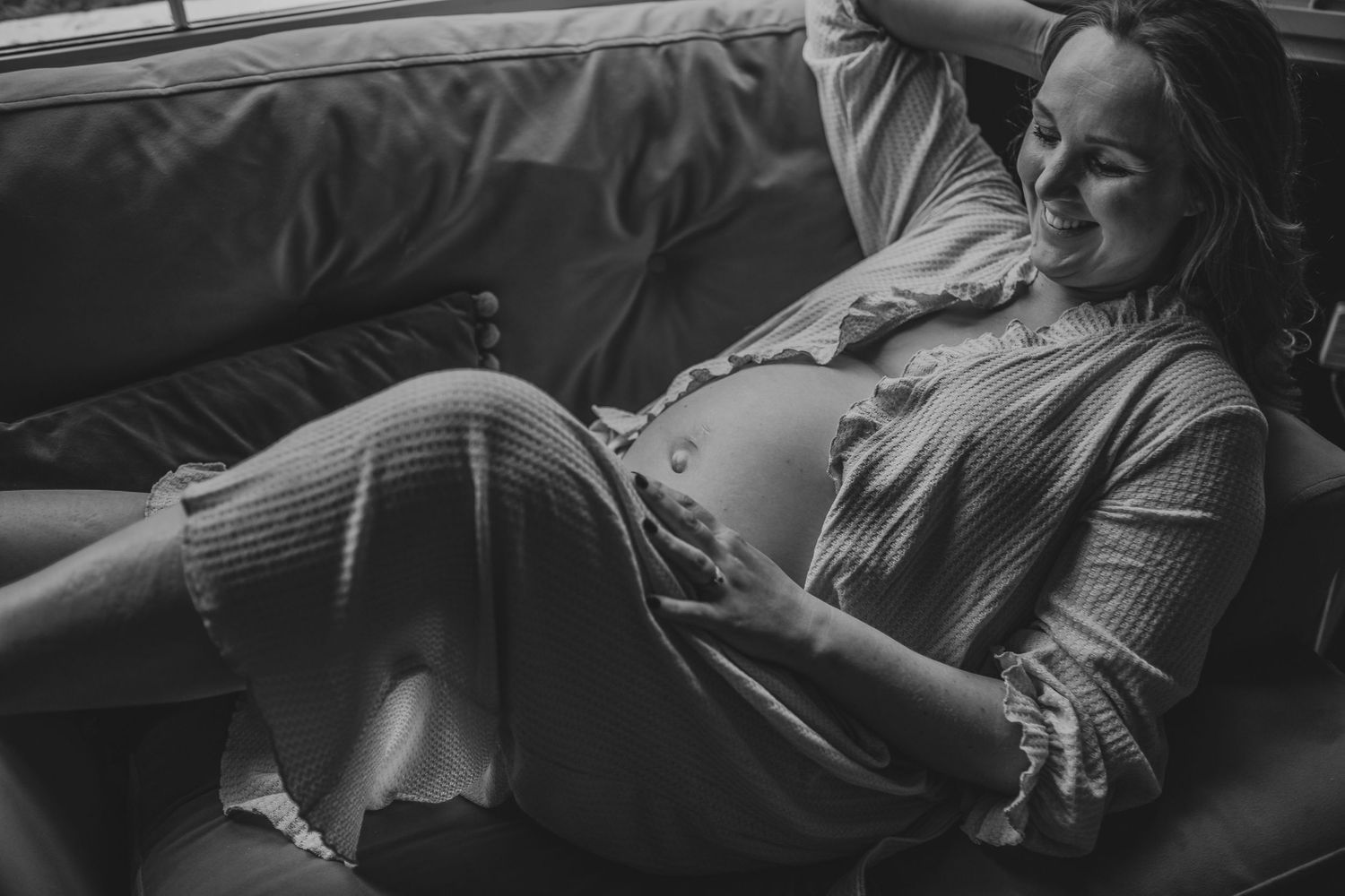 From Bump to Baby: Gentle Maternity, Birth & Newborn Photography in Beckenham & South London
