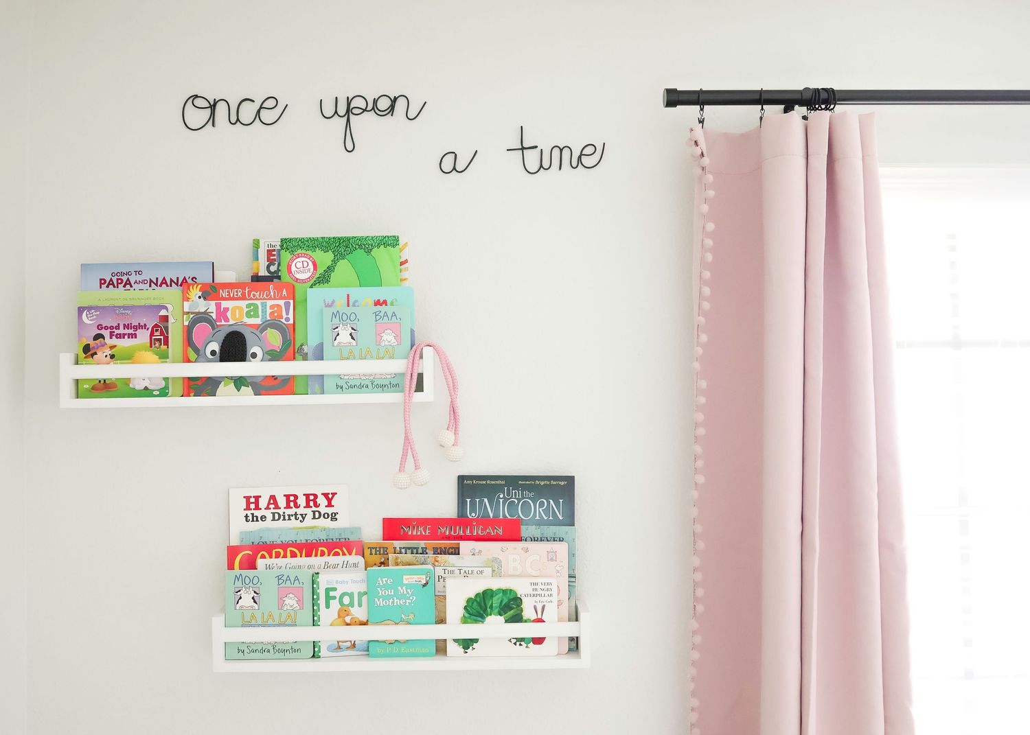 Preparing for newborn family portraits at home. Northern California Newborn photographer Bay Area East Bay SF Livermore