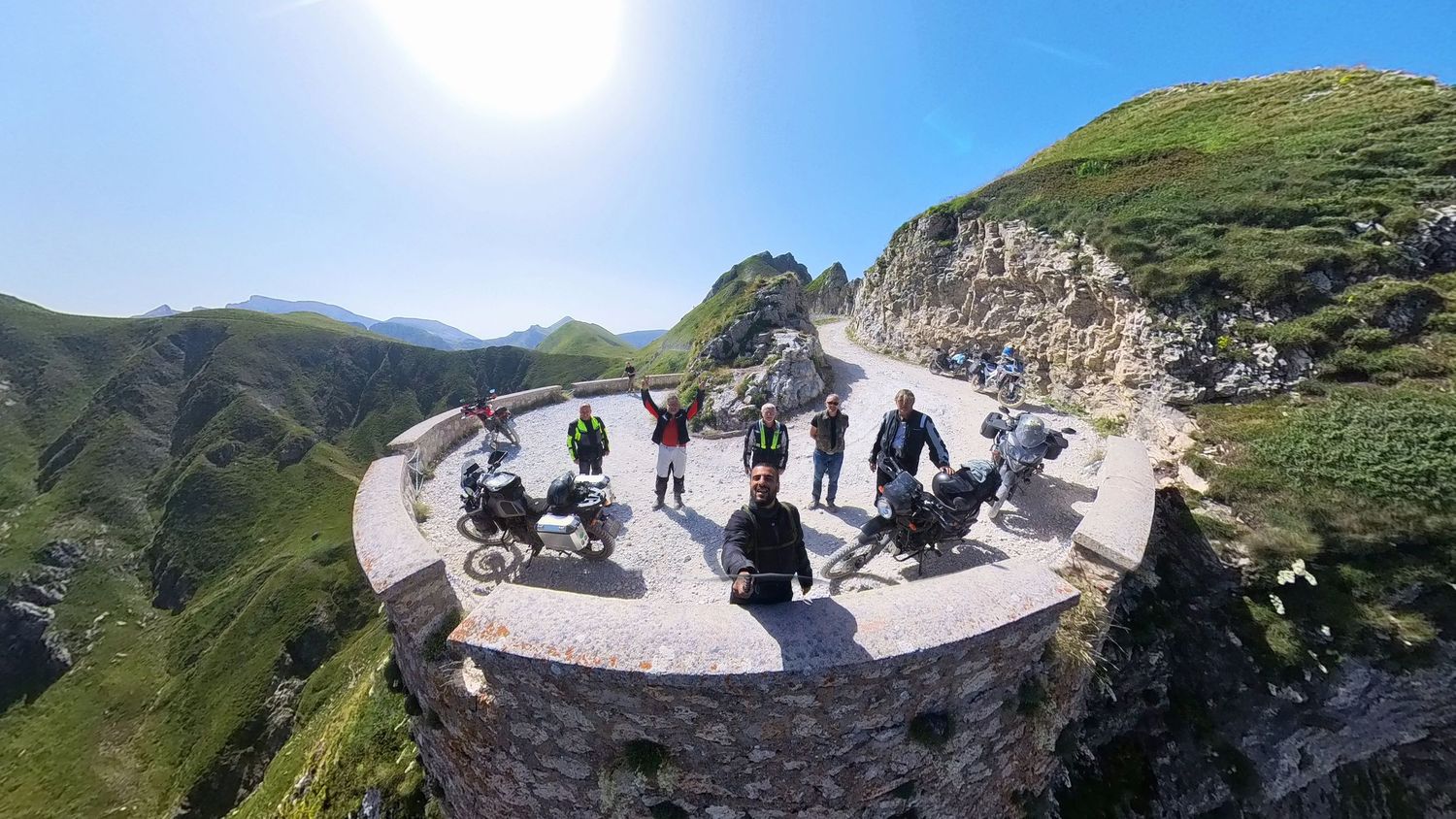 PIEMONTE 2023 | Viaggio Avventura e Moto Tendata
