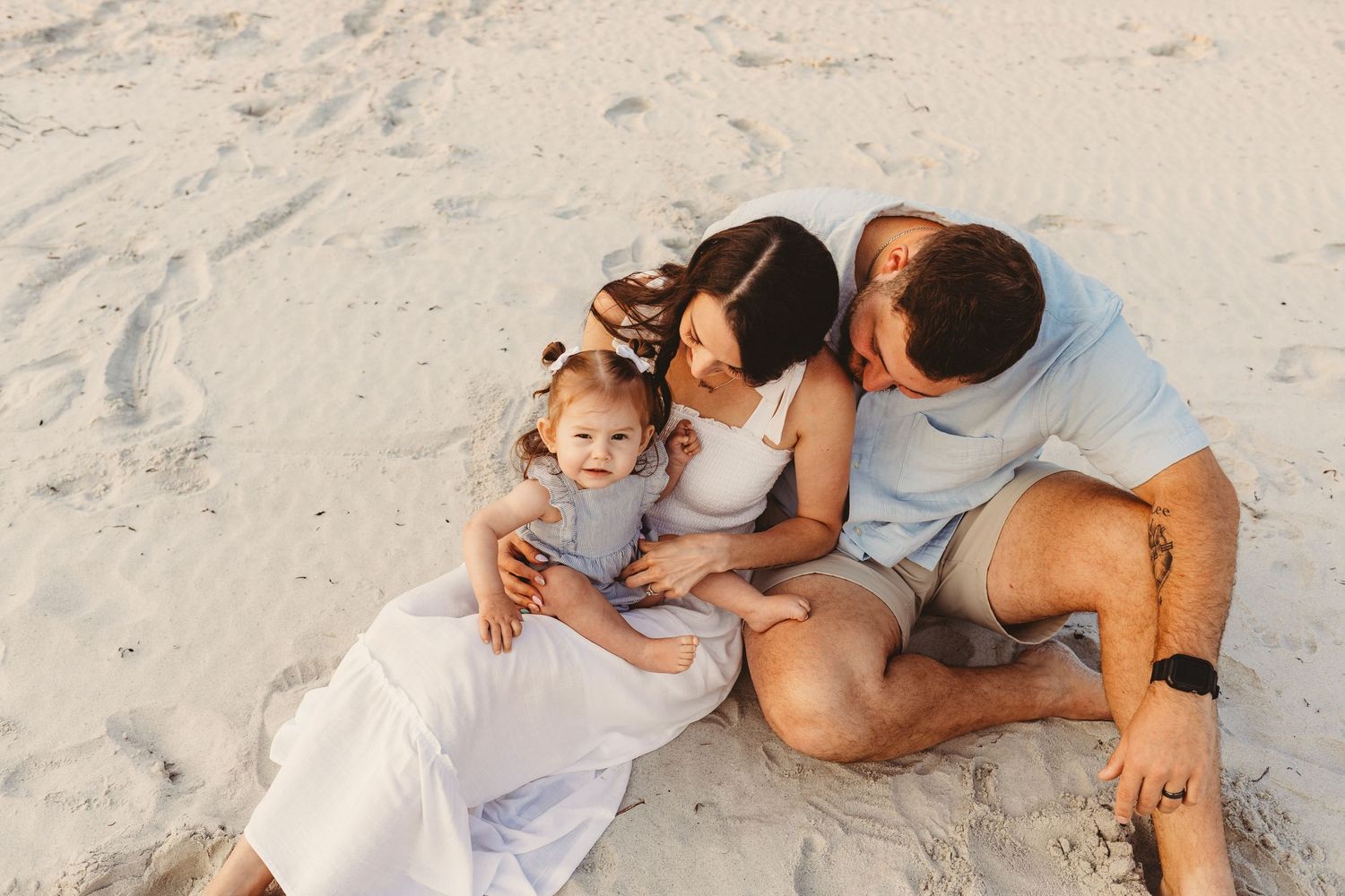 Professional photo of a family on the beach