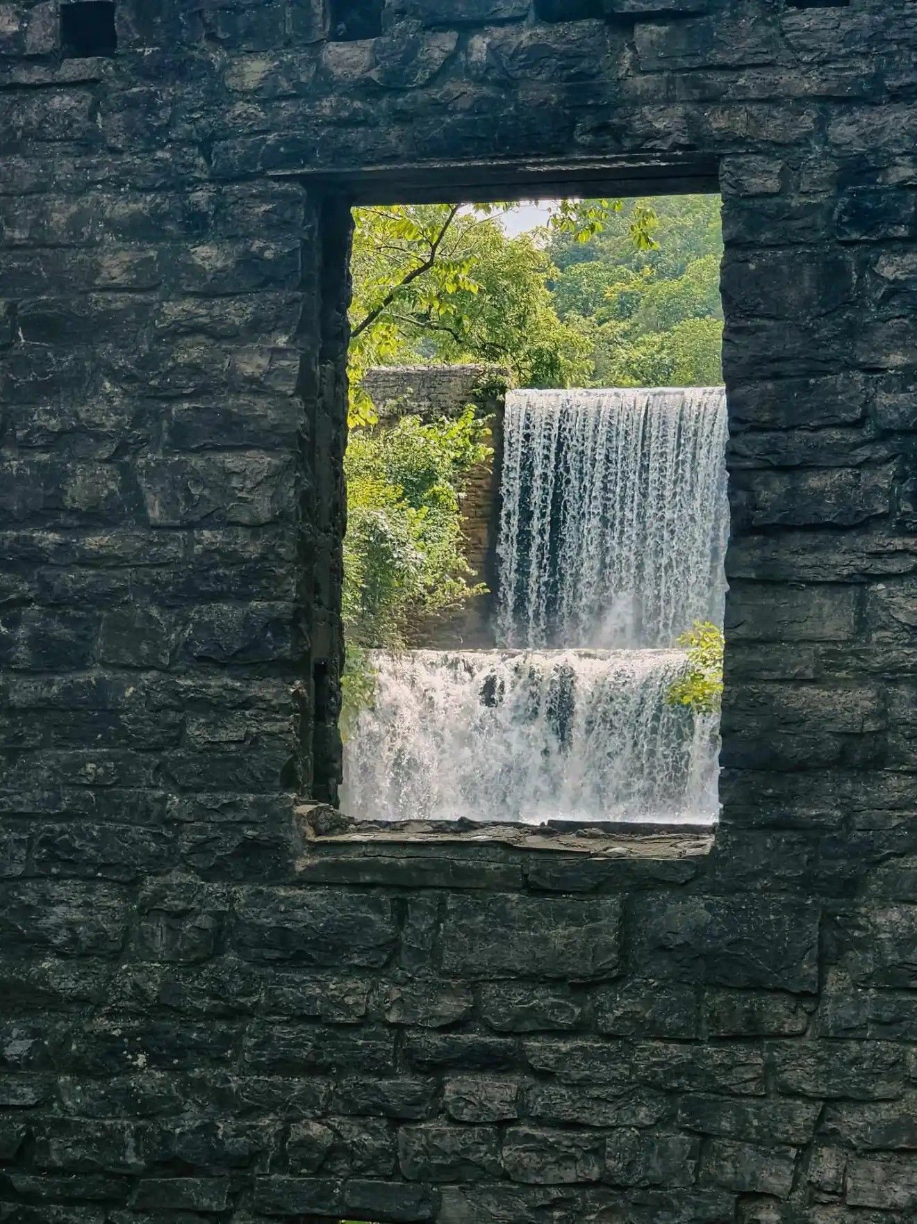 mirror lake falls