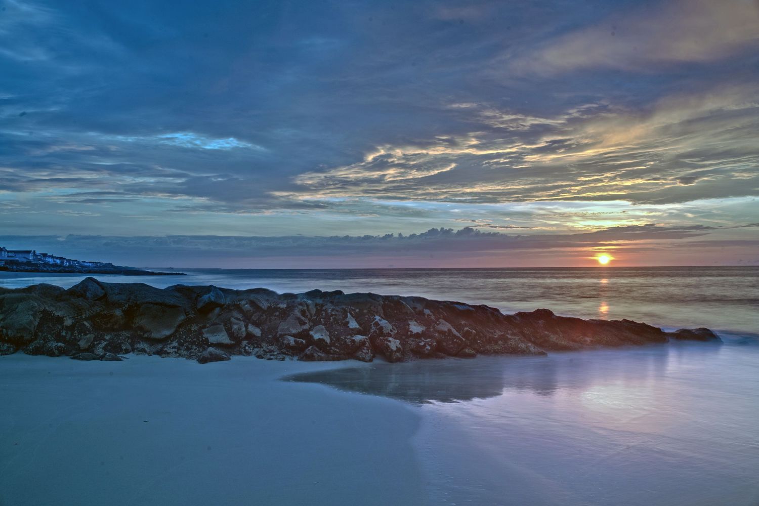 Sunrise Garden City Beach