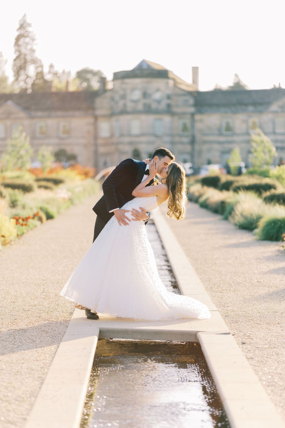 grantley-hall-wedding-photography-arabella-smith-weddings