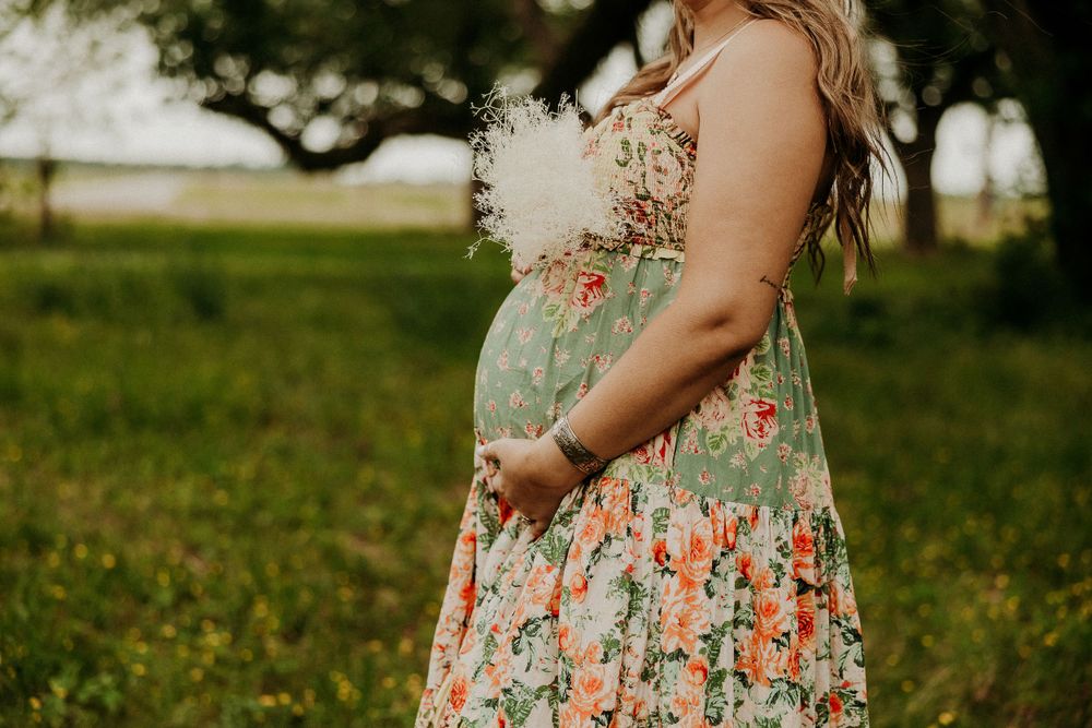 LAKE CHARLES, LA MATERNITY SESSION Lake Charles, Louisiana Family