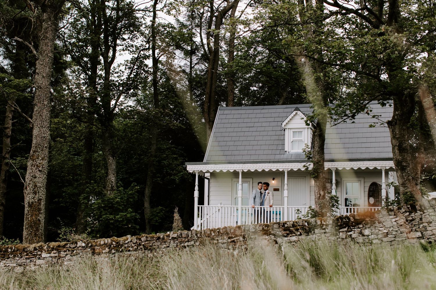 Woodhill Hall wedding couple